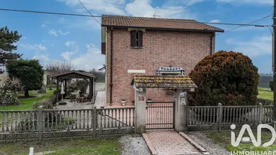 Villetta a schiera in Migliaro
