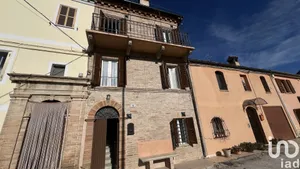 Traditional house in Falerone