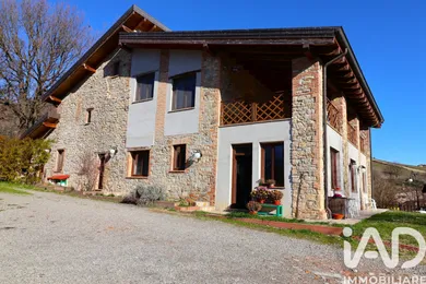 Townhouse in Vernasca