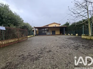 Negozio / locale commerciale in Lonato del Garda