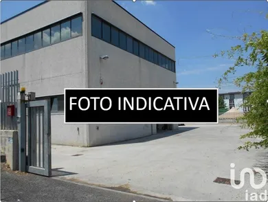 Shop/Premises commercial in Olbia