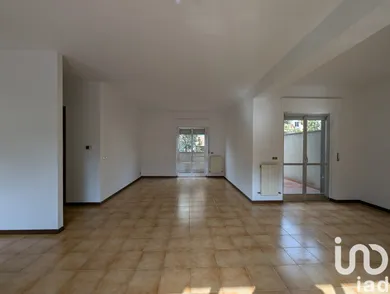 Casa / Villa indipendente in Sulmona