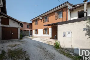 Apartment in Castiglione delle Stiviere