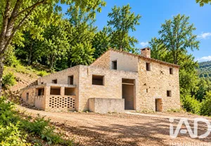 Manor in Petritoli