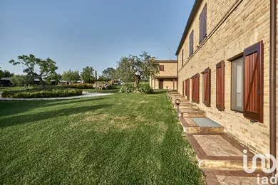 Rustico in Ponzano di Fermo