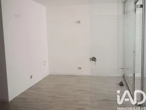 Shop/Premises commercial in Rovereto