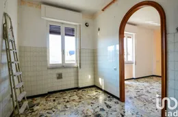 Appartamento 5 locali in Roccavignale