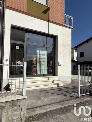 Shop/Premises commercial in Civitanova Marche