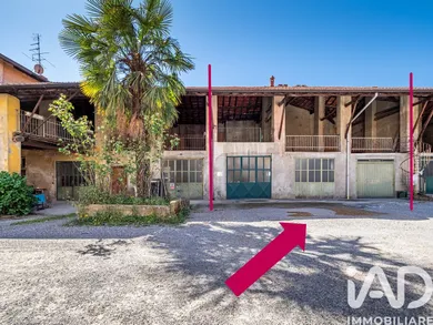 Posto auto in Rovello Porro