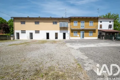Townhouse in Ceresara
