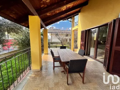 Casa/Villa in La Loggia