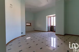Appartamento 6 locali e più in Giulianova
