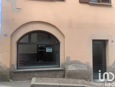 Shop/Premises commercial in Bregnano