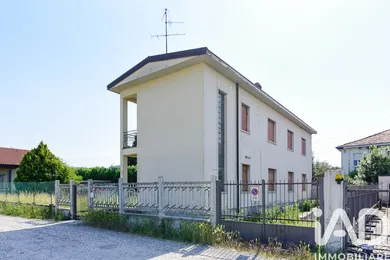 House in Meda