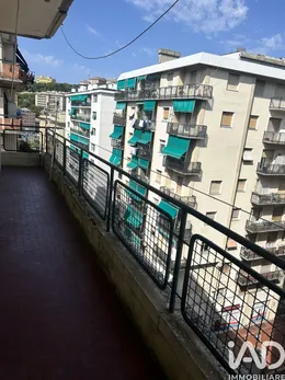 Appartamento 5 locali in Genova