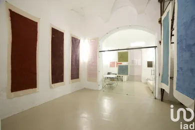Shop/Premises commercial in Genova