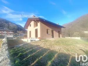 Townhouse in Mezzenile