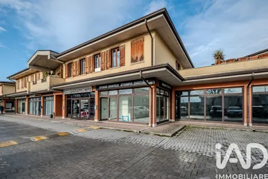 Negozio / locale commerciale in Montichiari