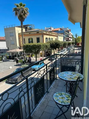 Appartamento 6 locali e più in Giulianova