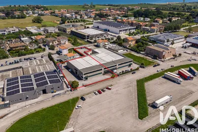 Capannone in Porto Sant'Elpidio