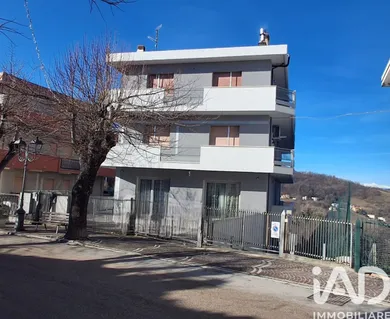 Appartamento in Montebello di Bertona