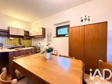 Appartamento in Ronzo-Chienis