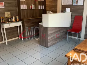 Business premises in Mori