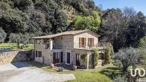 Villetta a schiera in Semproniano
