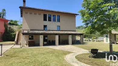 Villetta a schiera in Carassai