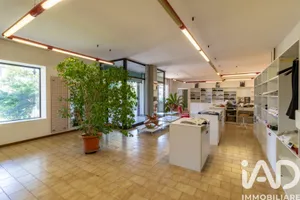 Negozio / locale commerciale in Ronco all'Adige