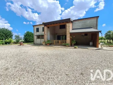 Casa/Villa in Villanova Marchesana