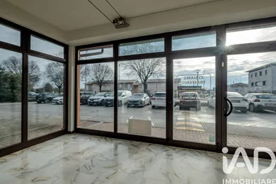 Negozio / locale commerciale in Montichiari