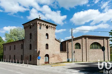 House in Migliarino