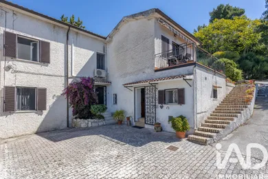 Casa / Villa  indipendente in Ancona