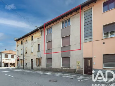 Appartamento in Rovello Porro
