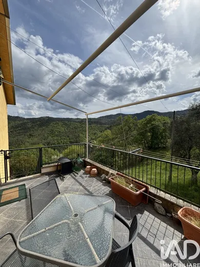Apartment in Carro