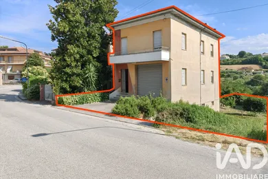 Casa/Villa in Montottone