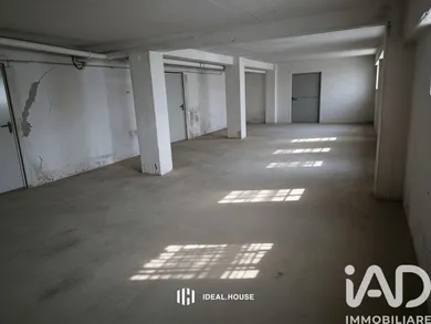 Negozio / locale commerciale in Porto Recanati
