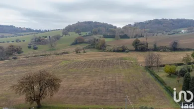 Terreno edificabile in Offagna