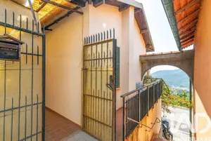 Trilocale in Tovo San Giacomo