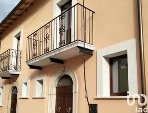 Building in Poggio Picenze