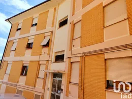 Appartamento 6 locali e più in Montegranaro