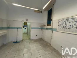 Shop/Premises commercial in Firenze