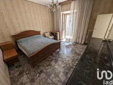 Villetta a schiera in Bussi sul Tirino