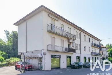 Appartamento in Senna Comasco