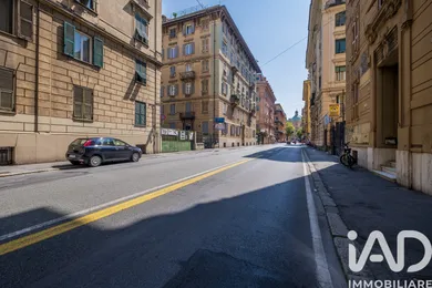 Shop/Premises commercial in Genova