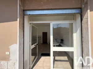 Negozio / locale commerciale in Marino