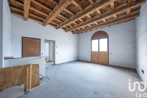 Appartamento 6 locali e più in Massa Fiscaglia