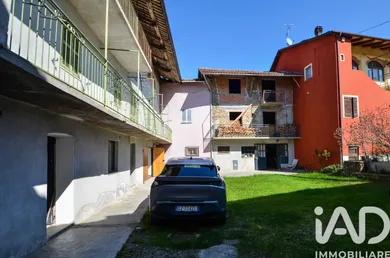 Casa/Villa in Lesegno