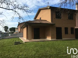 Barge in Porto Sant'Elpidio